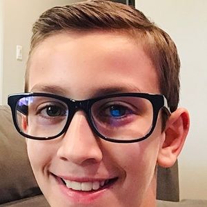 Meet your Posher, Nicholas